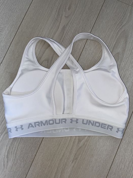 Спортивний топ under armour, розмір м