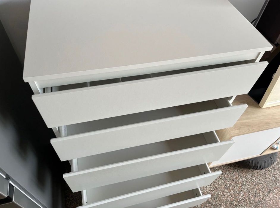 Kuallen Ikea Cómoda c/5 gavetas, branca