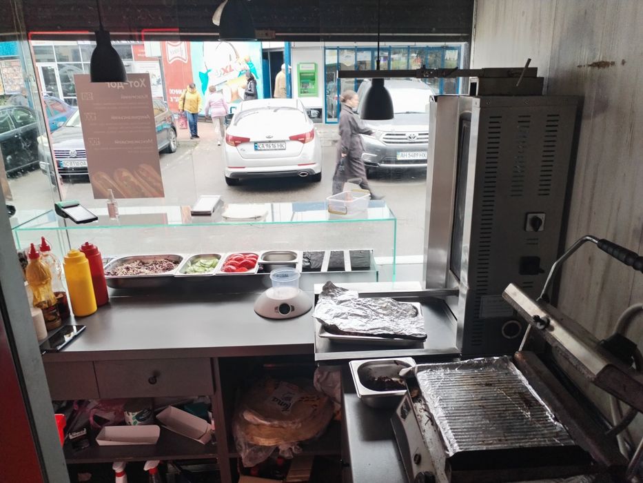 Продам действующий готовый бизнес-Час Шаурмы!