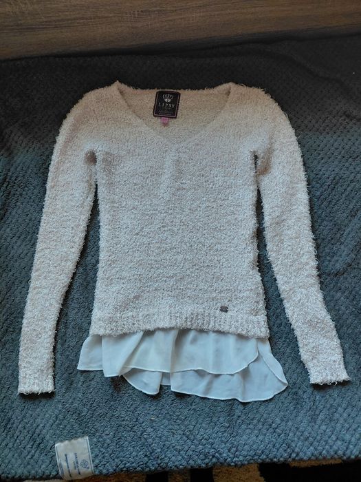 Свитер Lipsy с белой вставкой