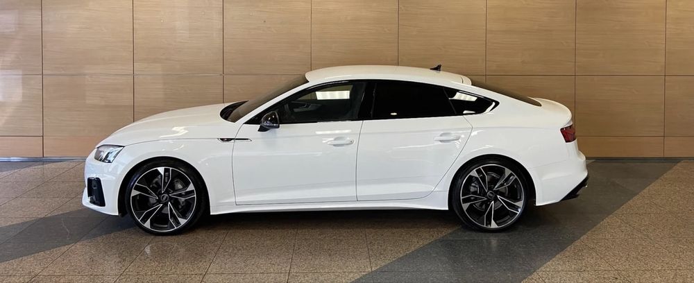 Wynajem samochodu do ślubu wolne terminy 2026