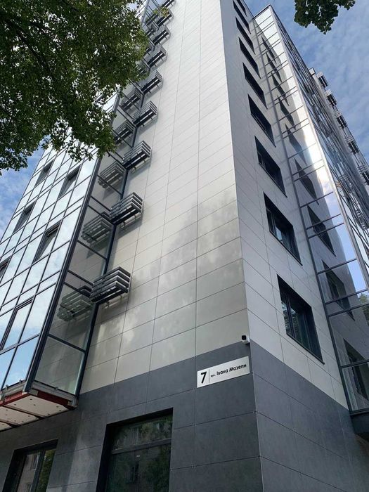 2х кімнатна + кухня-вітальня 118,6 м² в ЦЕНТРІ (Преміум клас)