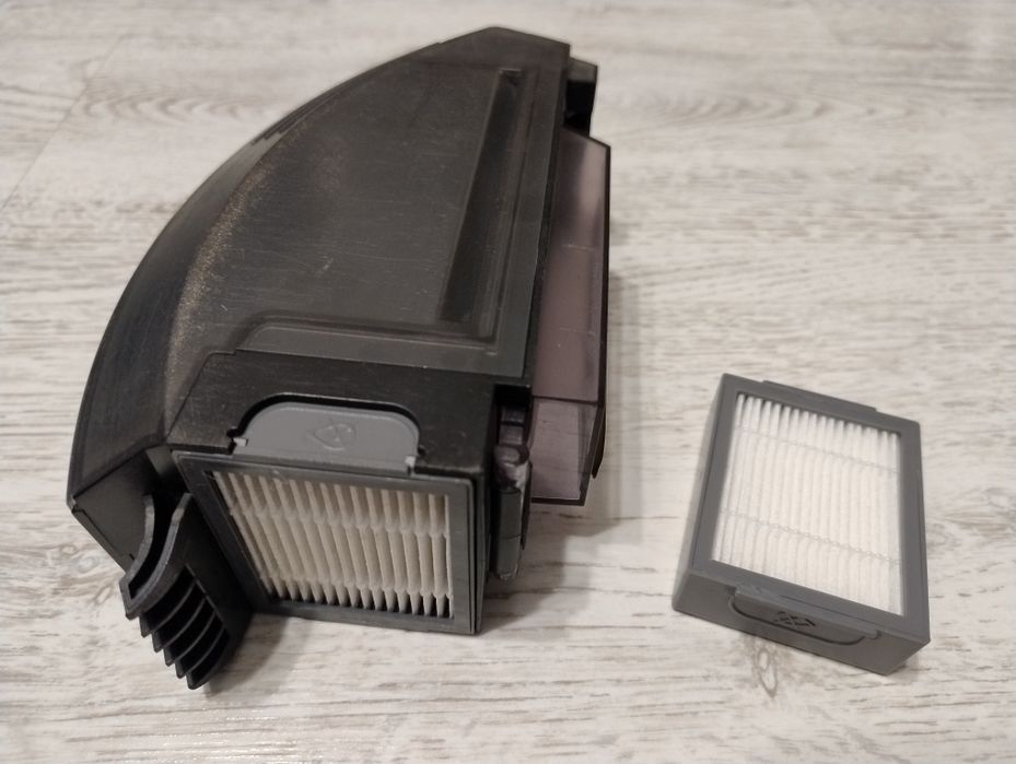 Pojemnik na śmieci + Nowy filtr Irobot Roomba e5, i3, i5, i7, j5