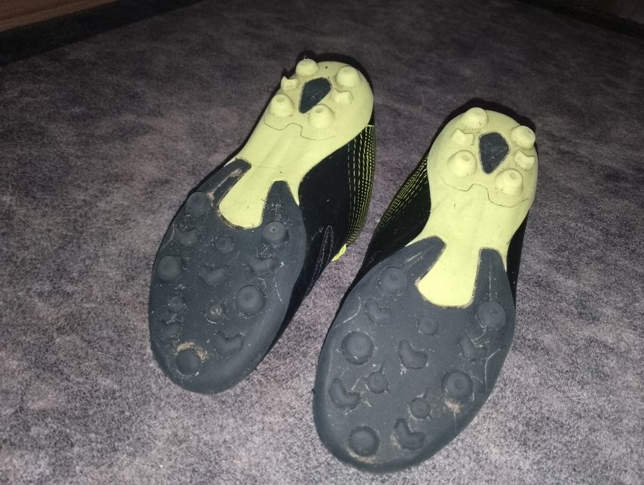 Korki buty sportowe r. 35