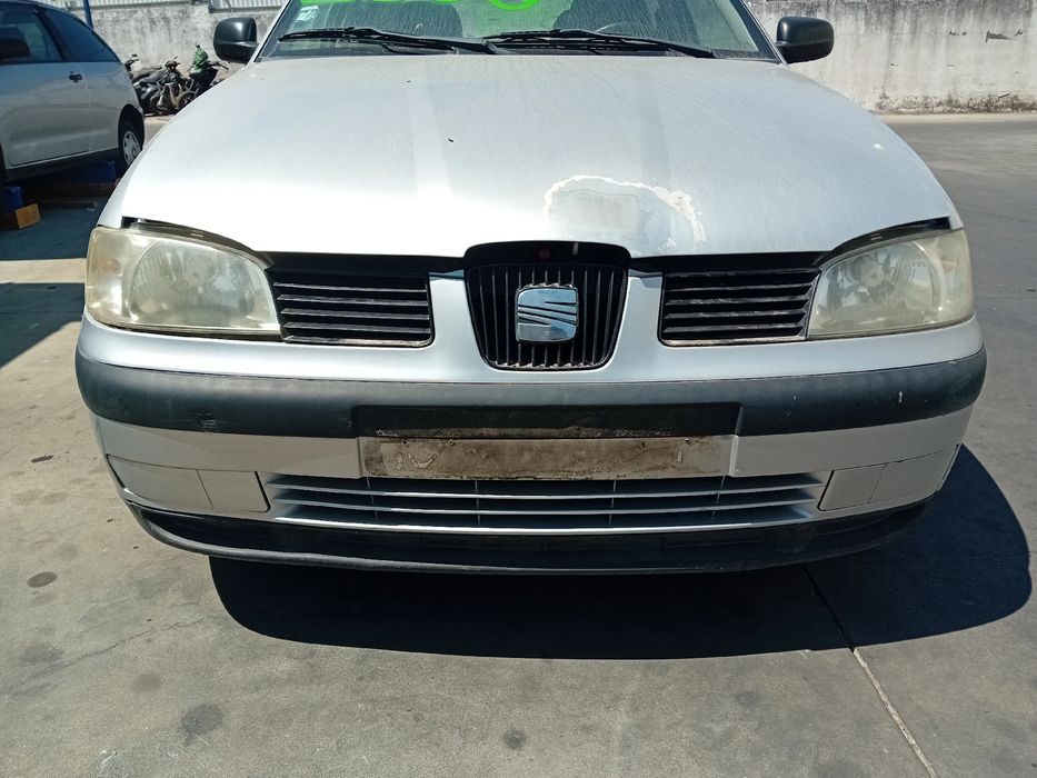 Pára-choques frente SEAT Ibiza II (6K1)