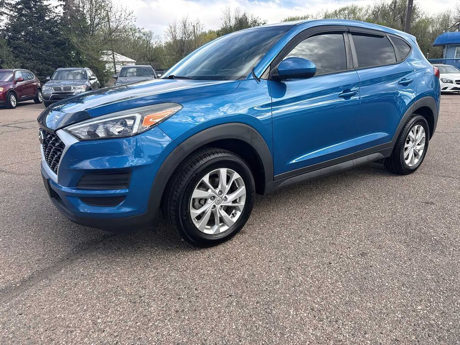 Hyundai Tucson SE      2019