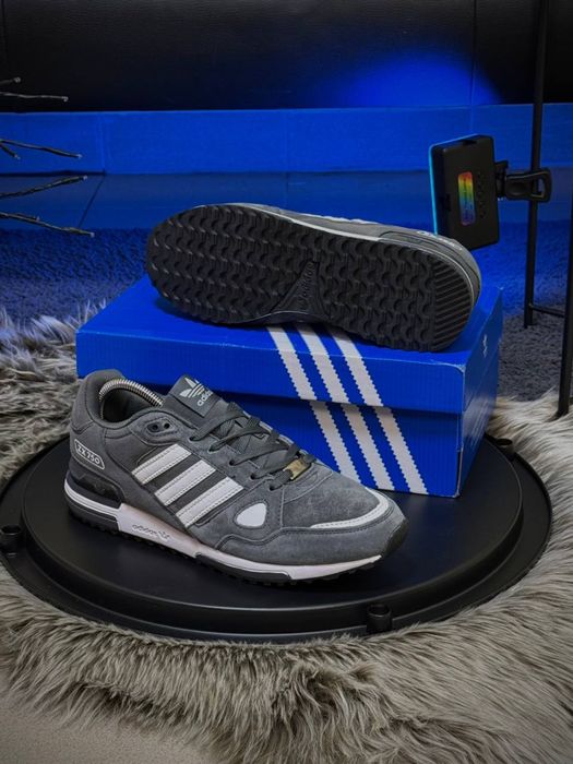 adidas zx 750 43 - купить обувь мужскую - Цена на OLX.ua