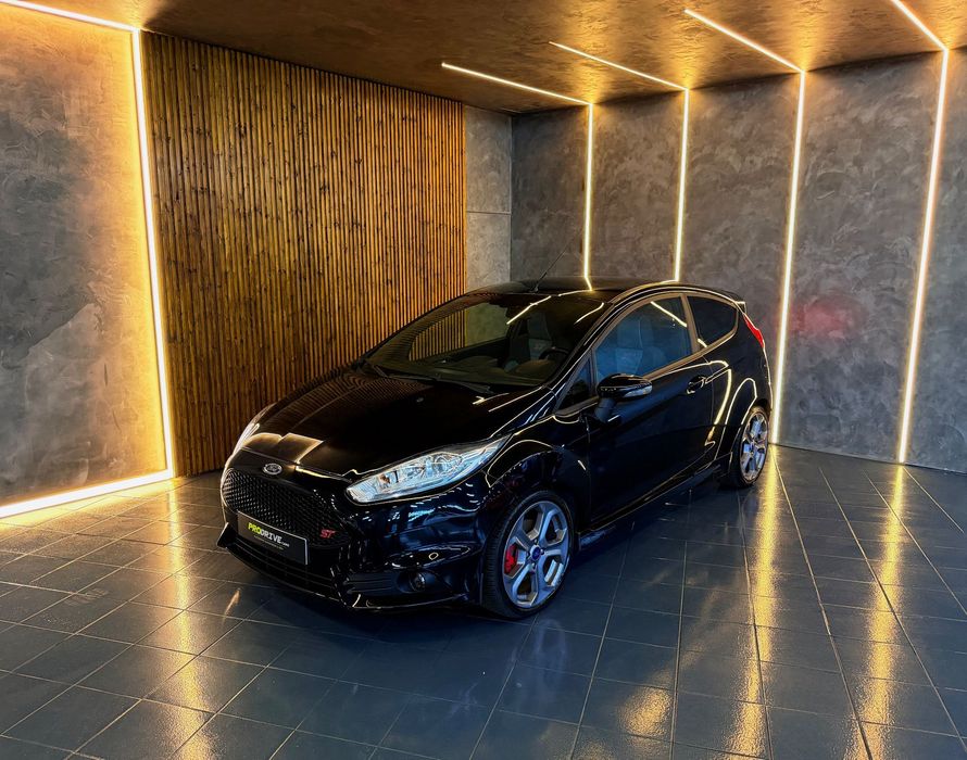 Ford Fiesta 1.6 EcoBoost ST