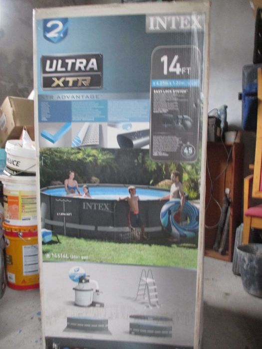 Piscina Intex Ultra XTR