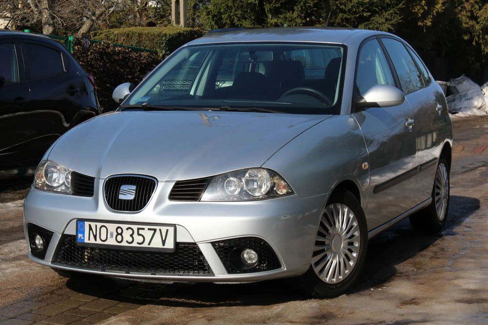 Seat Ibiza 1,4b 90KM, Klimatronik,Grzane fotele, Niski przebieg, 5 Drzwi