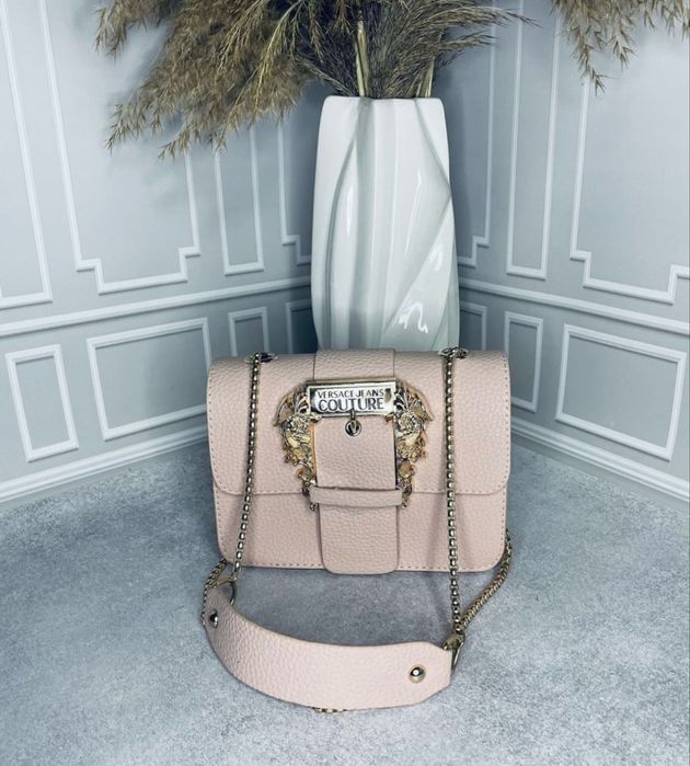 Очень красивая пудроя сумочка Versace! Новая