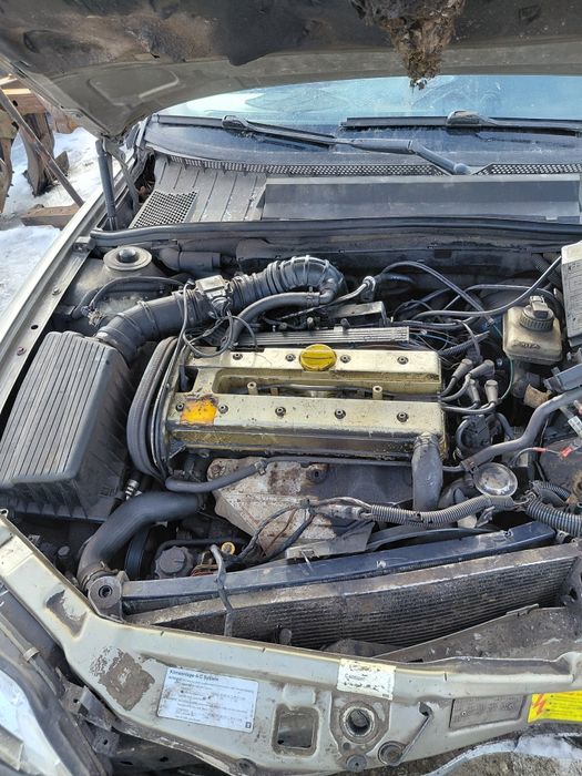 Розборка Опель Вектра 2.0 бензин