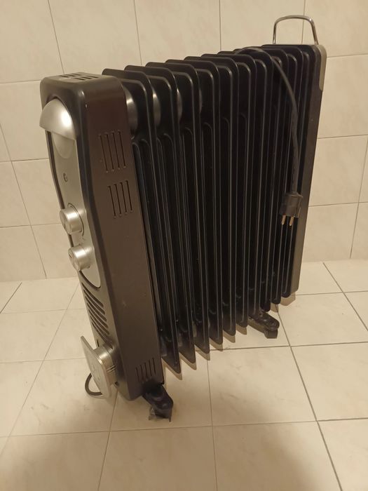 Aquecedor a óleo ventilado-25m²