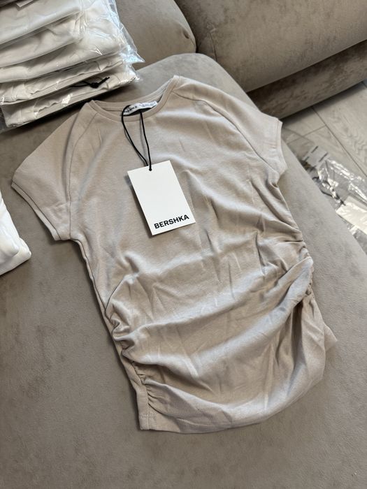 XXS, XS, S, M Футболки Bershka бершка, футболки в стилі скімс skims