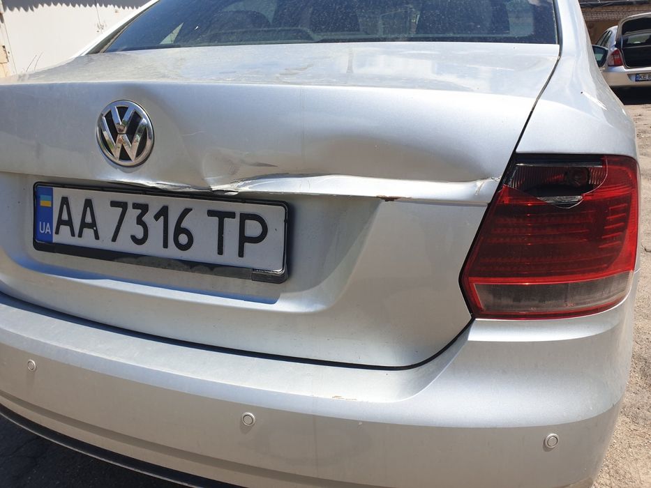 Volkswagen Polo 2018 VIN XW8ZZZ61ZJG066274 фото оголошення 7 з 12