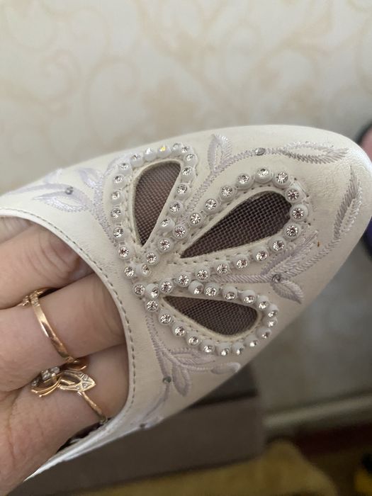 Продам Весільні туфлі