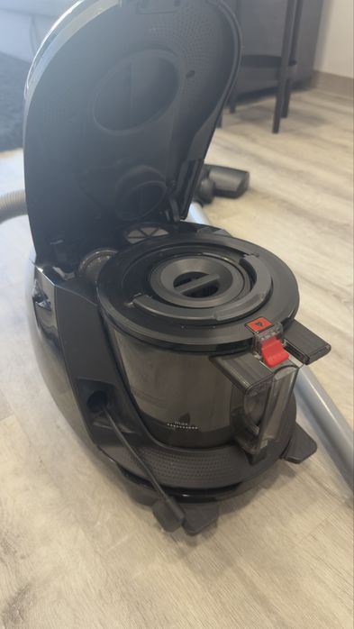 Aspirador Bosch ProSilence 64 800W – Muito Silencioso e Potente