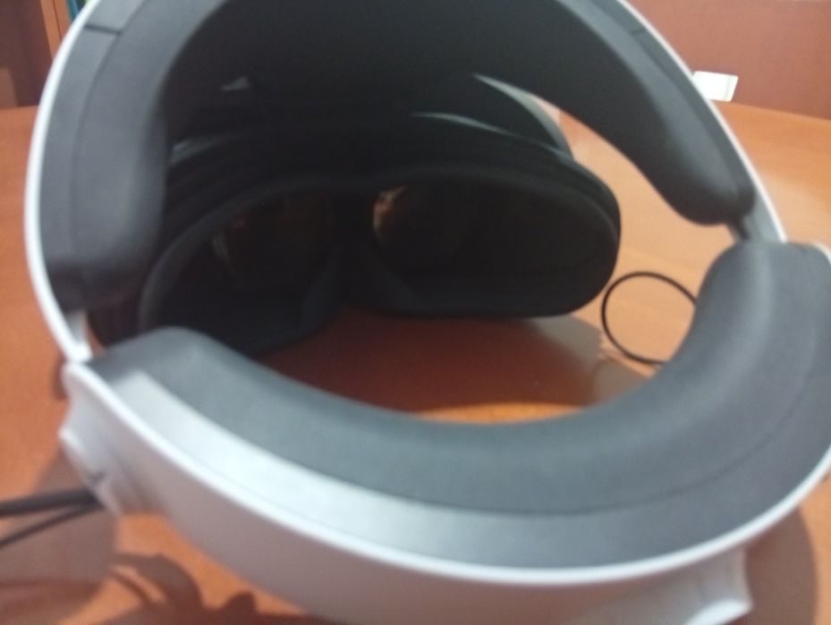 PSVR 2 (VR PS5) com comandos, cabo e caixa