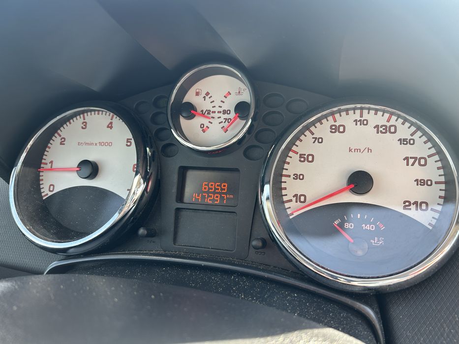 Peugeot 207 1.6GT TURBO 2008