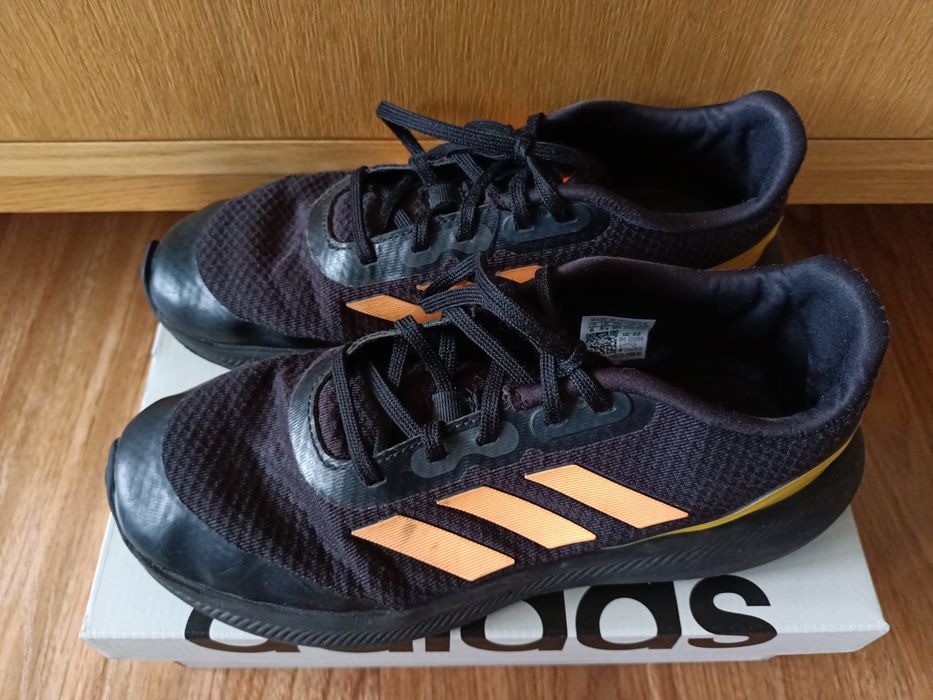 Buty chłopięce Adidas Runfalcon 3.0 K rozm. 38 2/3
