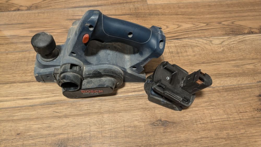 Strug akumulatorowy Bosch GHO 14,4V
