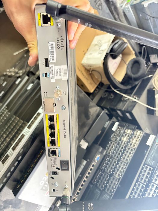 Маршрутизатор Rоутер poe світч Cisco Catalyst 2960 3560 881G-4G