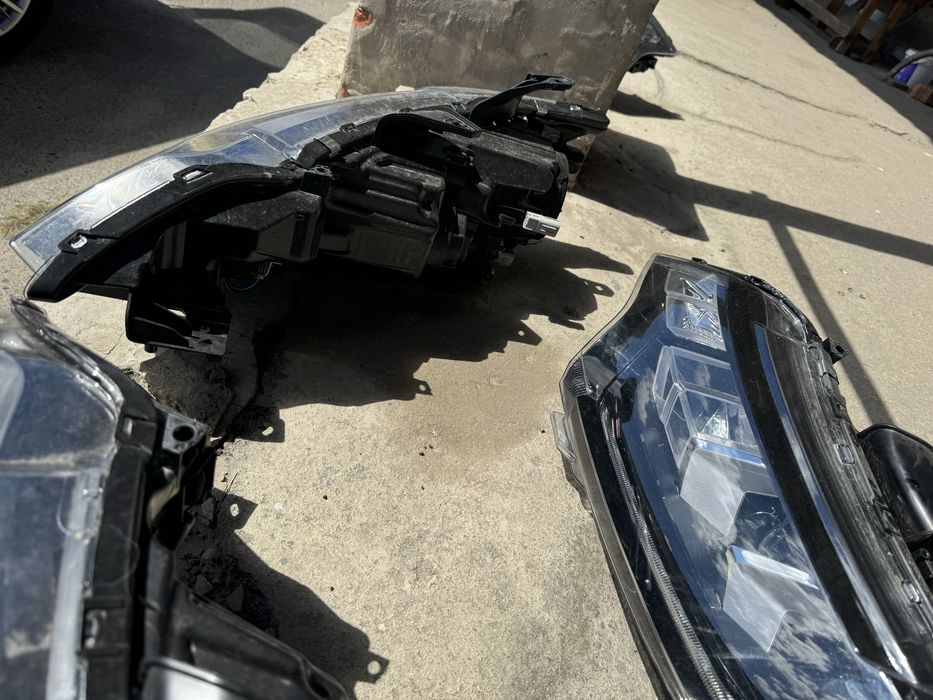 Фара Mitsubishi Outlander 3  halogen full led