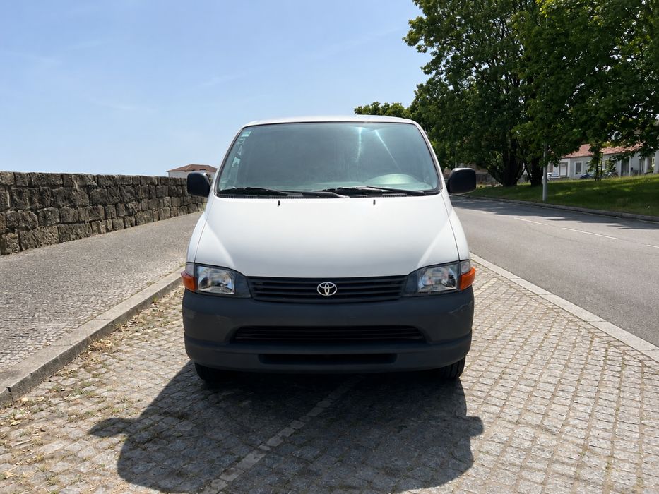 Toyota Hiace 2.5  - 2006 - Fibrada