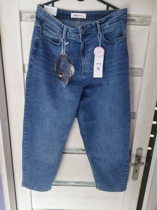 Nowe spodnie typu baallon rozm. 4r