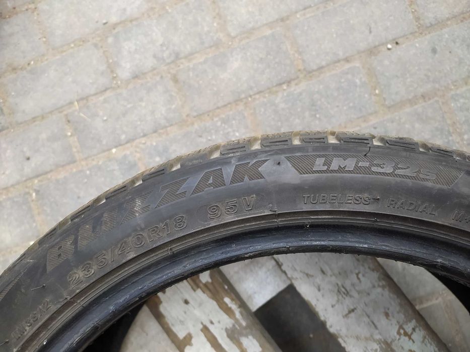 2x używane opony zimowe 235/40 R18 Bridgestone Gwarancja montaż