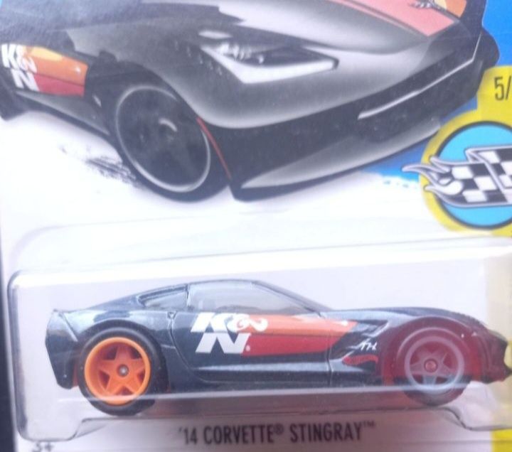STH Super Treasure Hunt 14 corvette stingray hot wheels