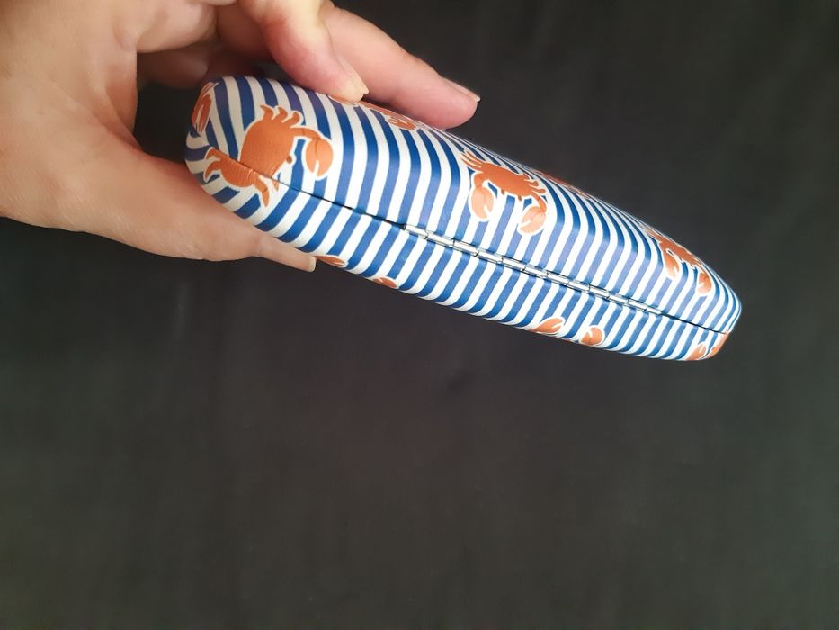 Etui na okulary Nowe w raczki