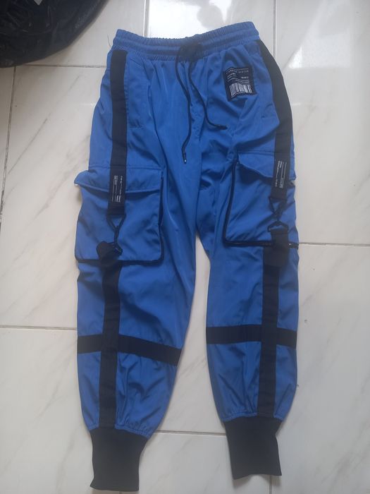 Штаны полу спортивные