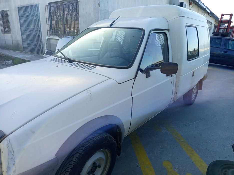 Para peças Citroen C15 1.8D ano 1992
