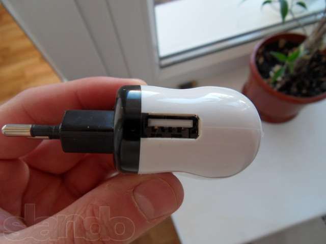 USB универсальное зарядное устройство ITOY новое в наличии