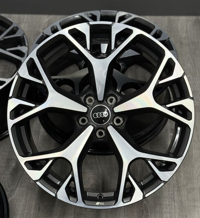 Нові диски для Audi A6 C9 20 R20 4P0601025L Ауді А6 С8 Q5 Q6 RS