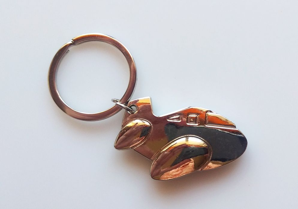 Брелок самолет літак