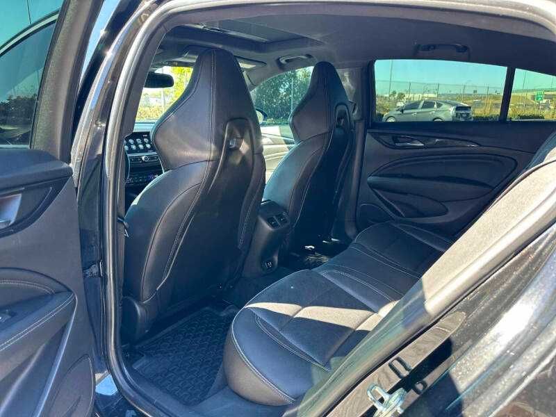 2018 Buick Regal Sportback