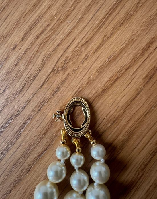 Colar de pérolas Vivienne Westwood