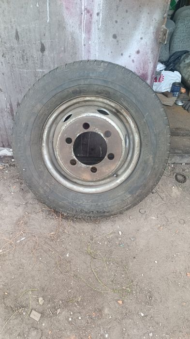 продам запаску Daf-400 r14с