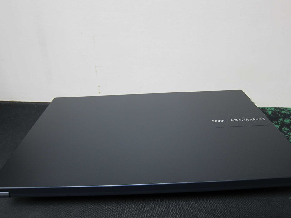 AsusVivoBook F1504/Intel Core 5 120U 5.00gz /Ram 16 gb/Батарея до 10 ч