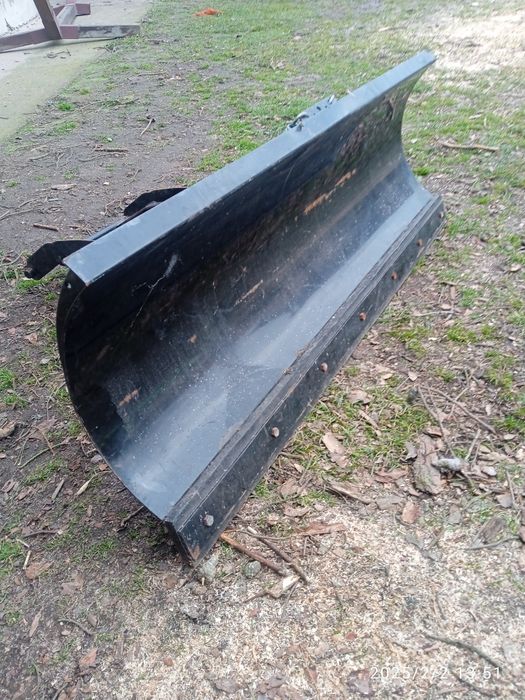 Traktorek quad pług do śniegu do odśnieżania