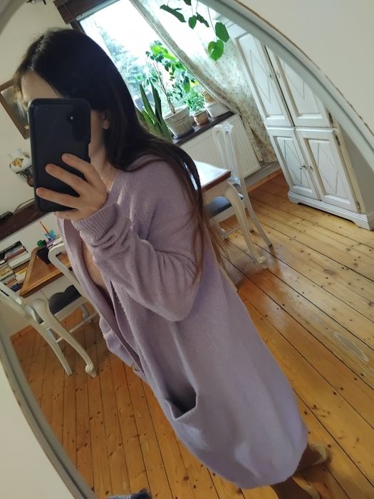Liliowy wrzosowy purpurowy kardigan