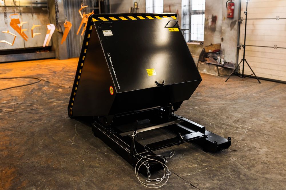 Kontener / Kontener samowyładowczy / Pojemnik metalowy / Koleba 1100L