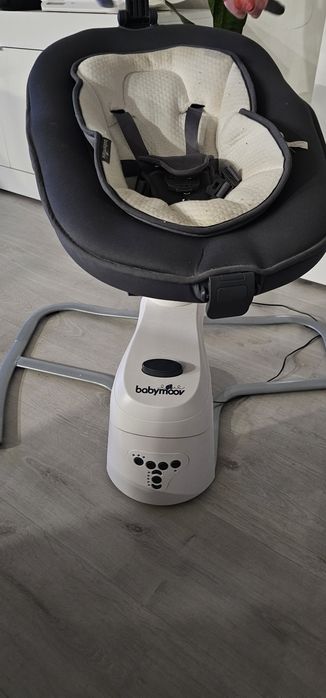 Vendo espreguiçadeira/baloiço BABYMOOV Swoon Motion Zinc.
