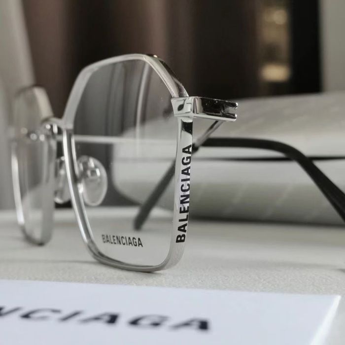 Окуляри Balenciaga