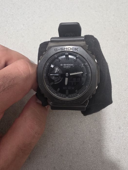 Relógio G-shock.