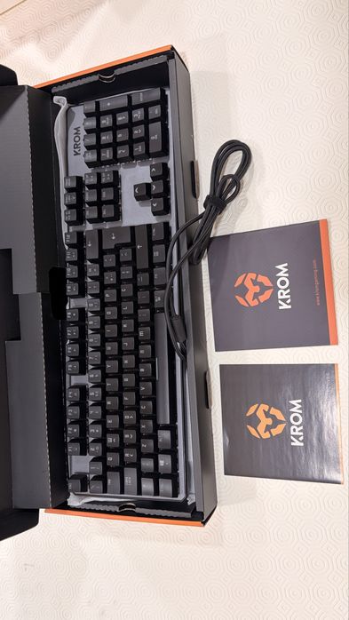 Teclado krom Kernel RGB