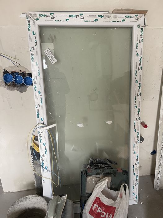 Продам вікно металопластикове