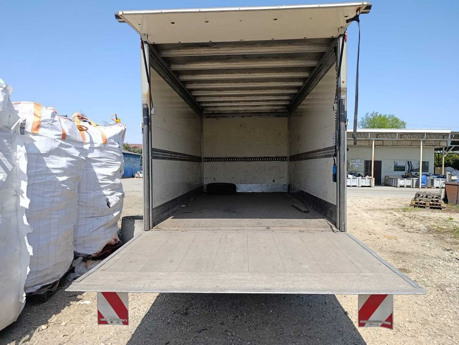 Samochód ciężarowy Renault Master 3,5T